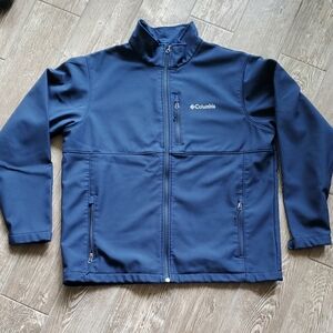Columbia Men's Deep Blue Performance Jacket Adult XL